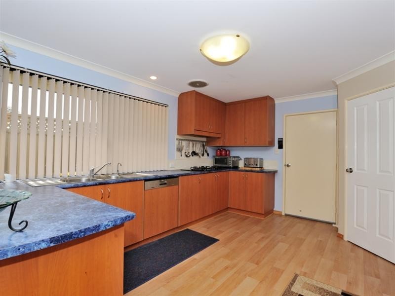 5 Tantallon Bend, Darch WA 6065