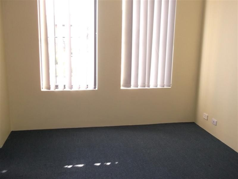 2 Derricap Avenue, Ellenbrook WA 6069