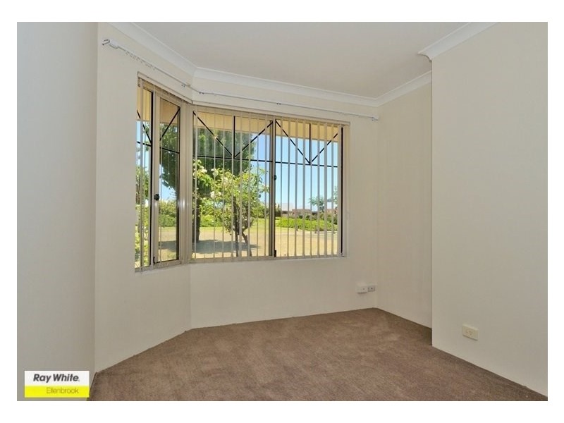 4 Lookout Circle, Ellenbrook WA 6069