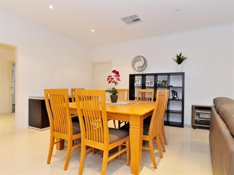 71 Hookstone Drive, Landsdale WA 6065