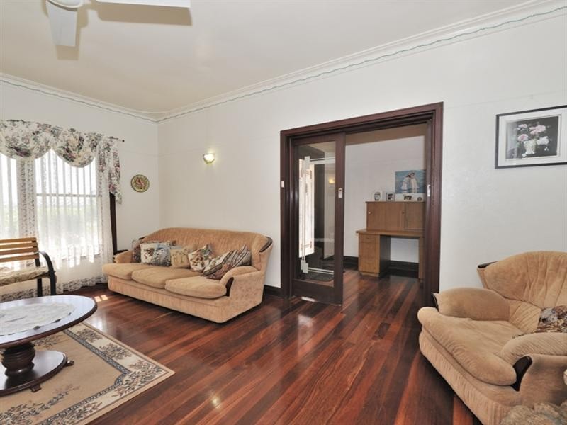 18 Turner Road, Bullsbrook WA 6084