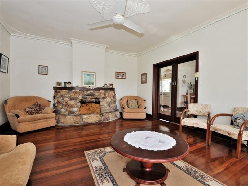 18 Turner Road, Bullsbrook WA 6084