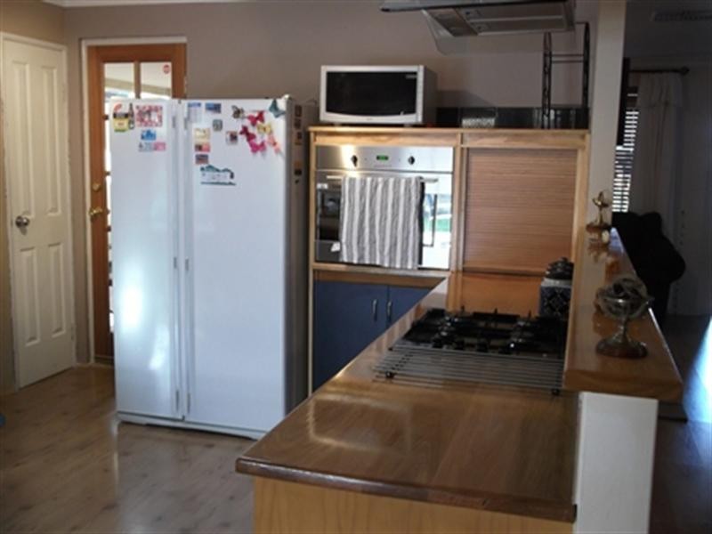 24 Mustang Drive, Henley Brook WA 6055