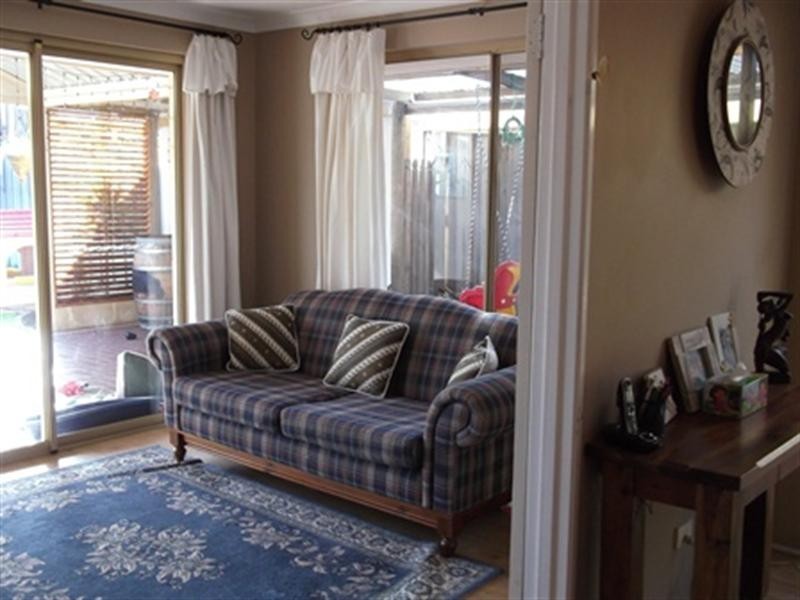 24 Mustang Drive, Henley Brook WA 6055