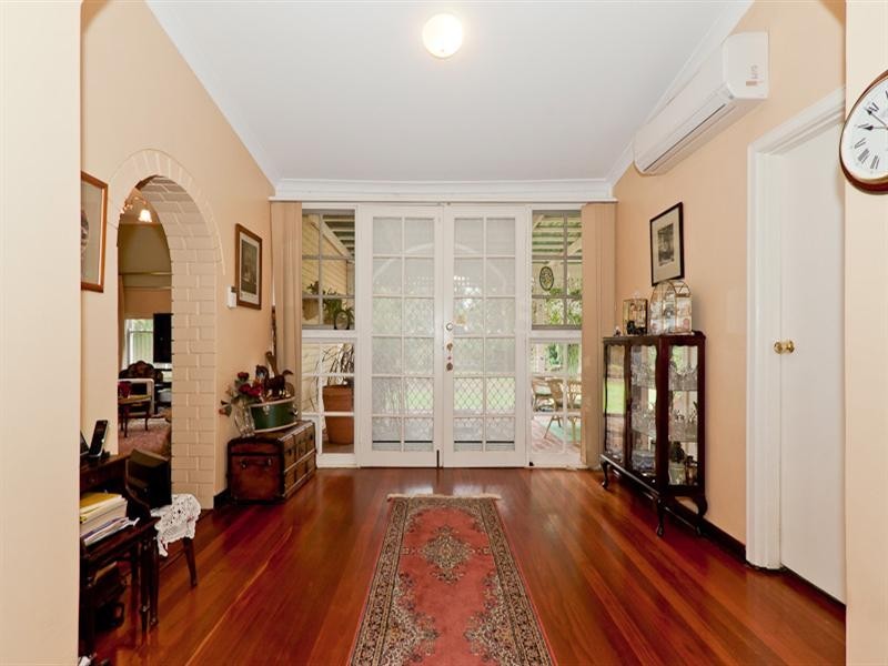 116 Chittering Road, Bullsbrook WA 6084