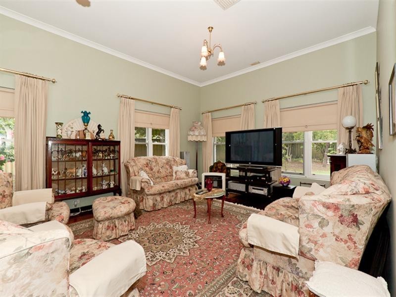 116 Chittering Road, Bullsbrook WA 6084