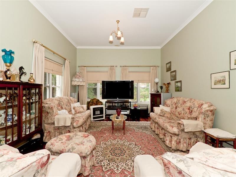 116 Chittering Road, Bullsbrook WA 6084
