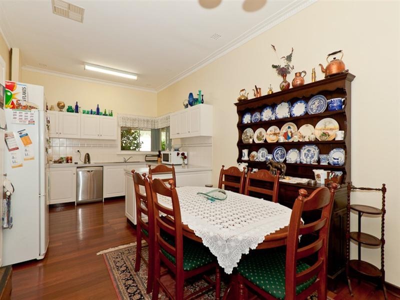 116 Chittering Road, Bullsbrook WA 6084