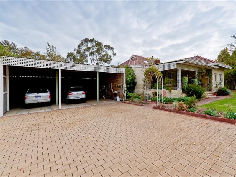 116 Chittering Road, Bullsbrook WA 6084