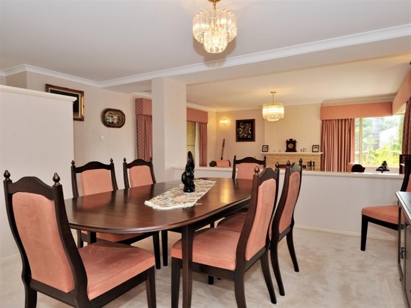 4 Santa Paula Lane, The Vines WA 6069