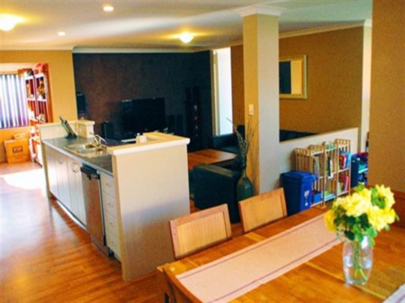 9 Larrawa Circle, Ellenbrook WA 6069