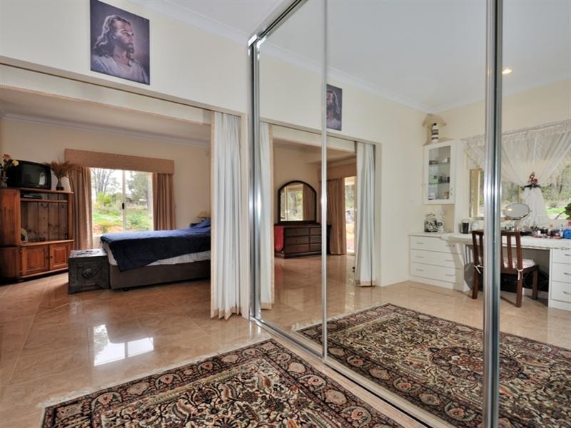 21 Dulcify Court, Brigadoon WA 6069