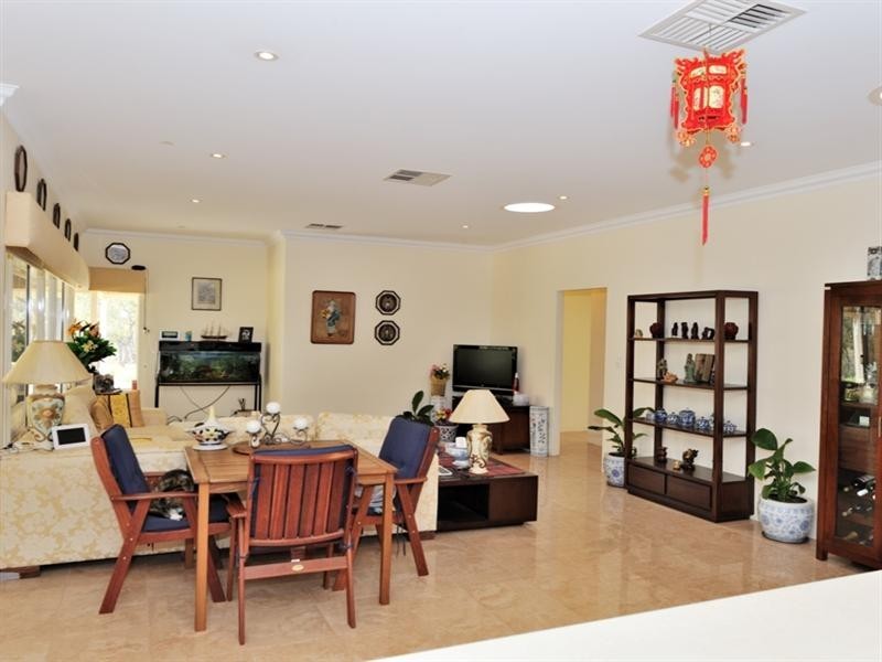 21 Dulcify Court, Brigadoon WA 6069