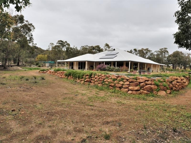 21 Dulcify Court, Brigadoon WA 6069