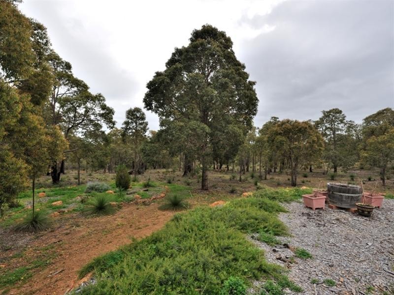 21 Dulcify Court, Brigadoon WA 6069