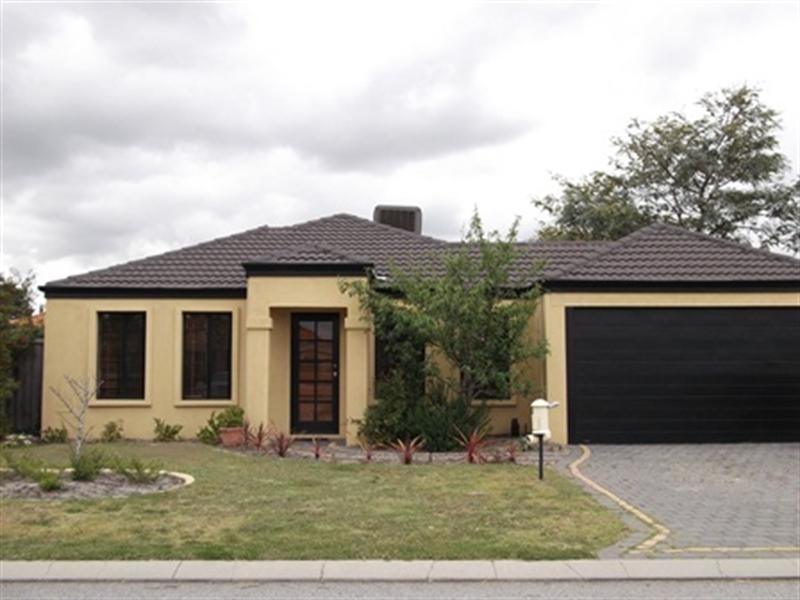3 Vaucluse Crescent, Ellenbrook WA 6069