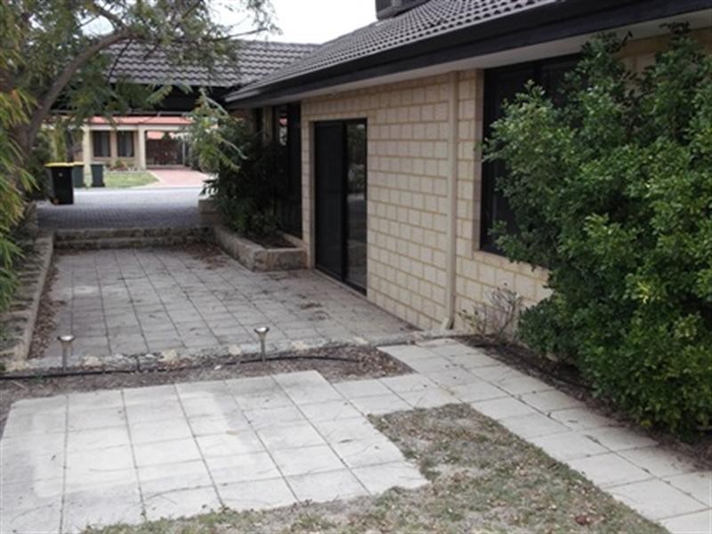 3 Vaucluse Crescent, Ellenbrook WA 6069