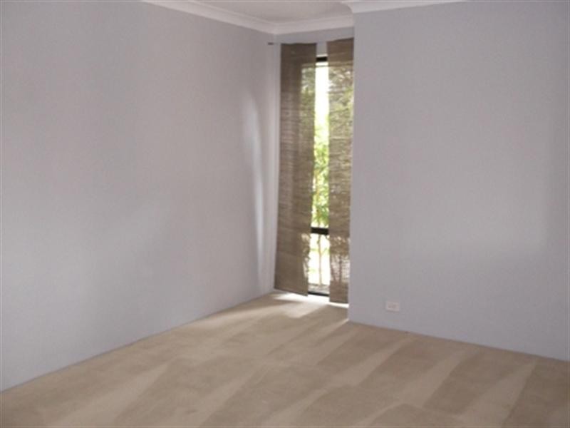 3 Vaucluse Crescent, Ellenbrook WA 6069