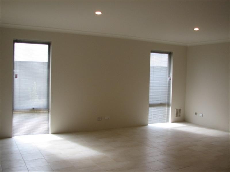 59 Neary Boulevard, Aveley WA 6069