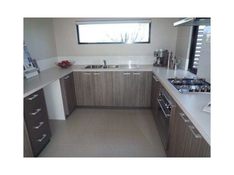 18 Dunrobin Drive, Ellenbrook WA 6069