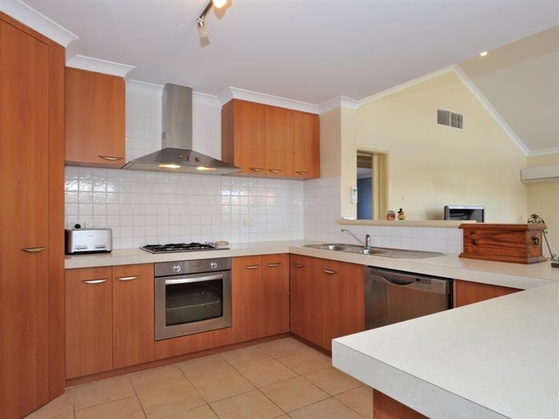 66 Delmage Circle, Ellenbrook WA 6069