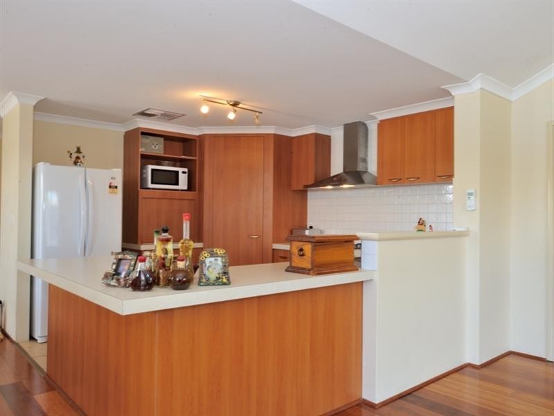 66 Delmage Circle, Ellenbrook WA 6069