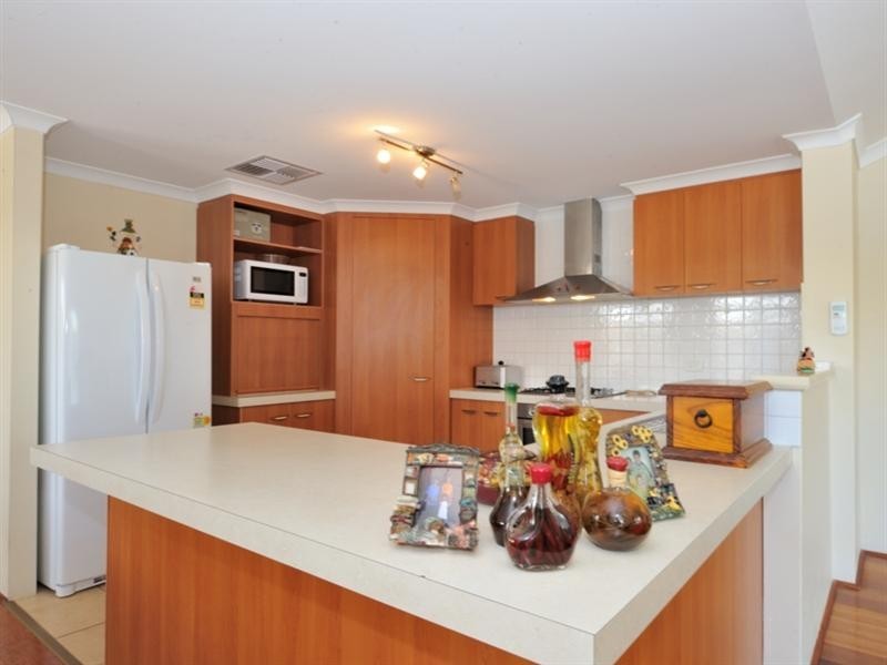 66 Delmage Circle, Ellenbrook WA 6069