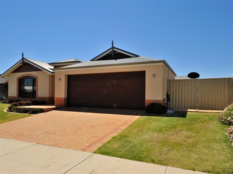 66 Delmage Circle, Ellenbrook WA 6069