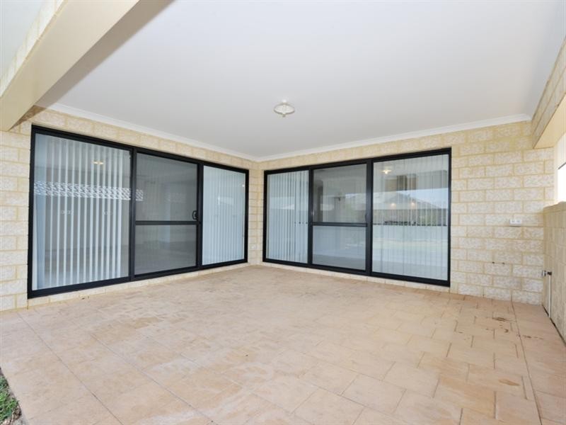 2 Hessian Street, Aveley WA 6069