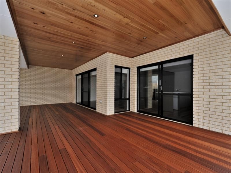 7 Geographe Loop, Ellenbrook WA 6069