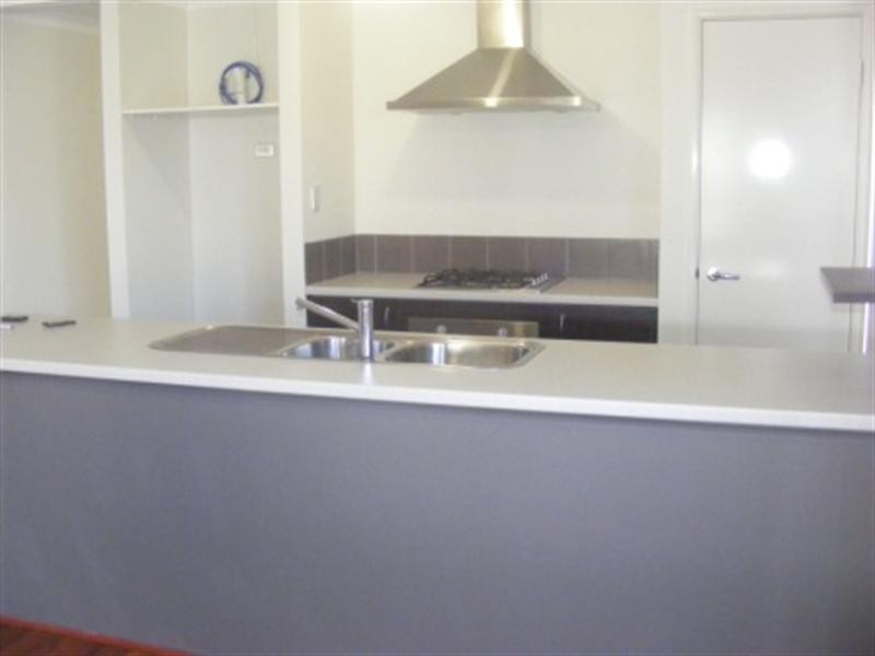 158 Elmridge Parkway, Ellenbrook WA 6069