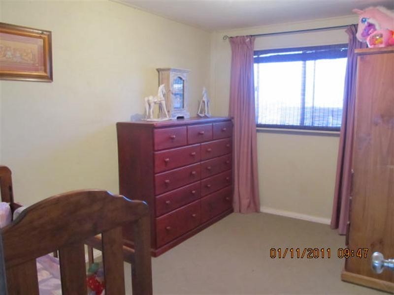 217 Alawoona Circle, Bullsbrook WA 6084