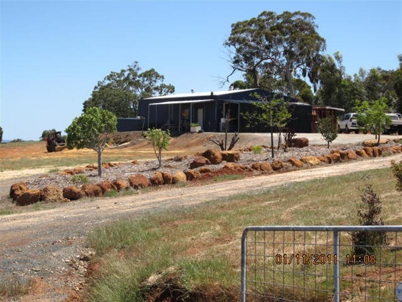 217 Alawoona Circle, Bullsbrook WA 6084