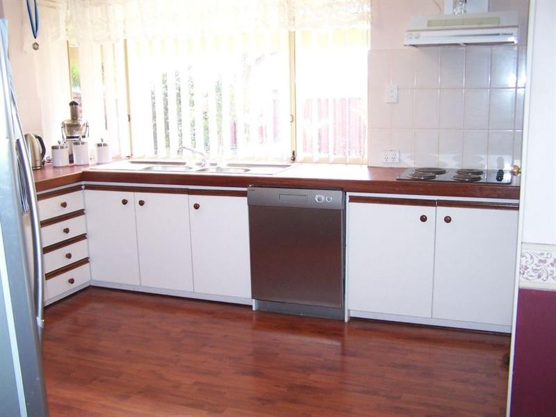 17 Eden Drive, Bullsbrook WA 6084