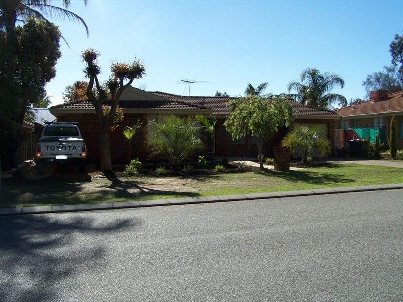 17 Eden Drive, Bullsbrook WA 6084