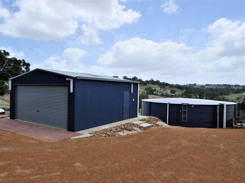 161 Shady Hills View, Bullsbrook WA 6084