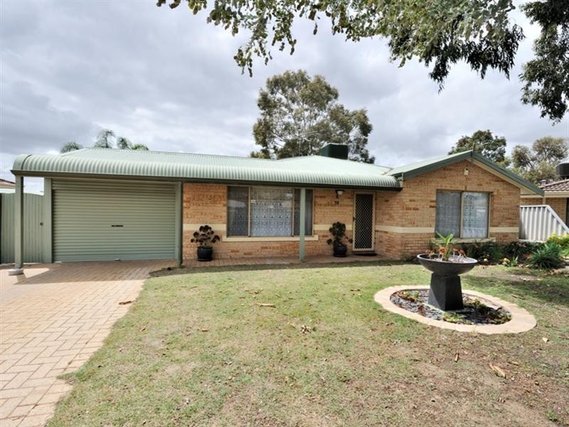19 Nicholson Place, Ballajura WA 6066
