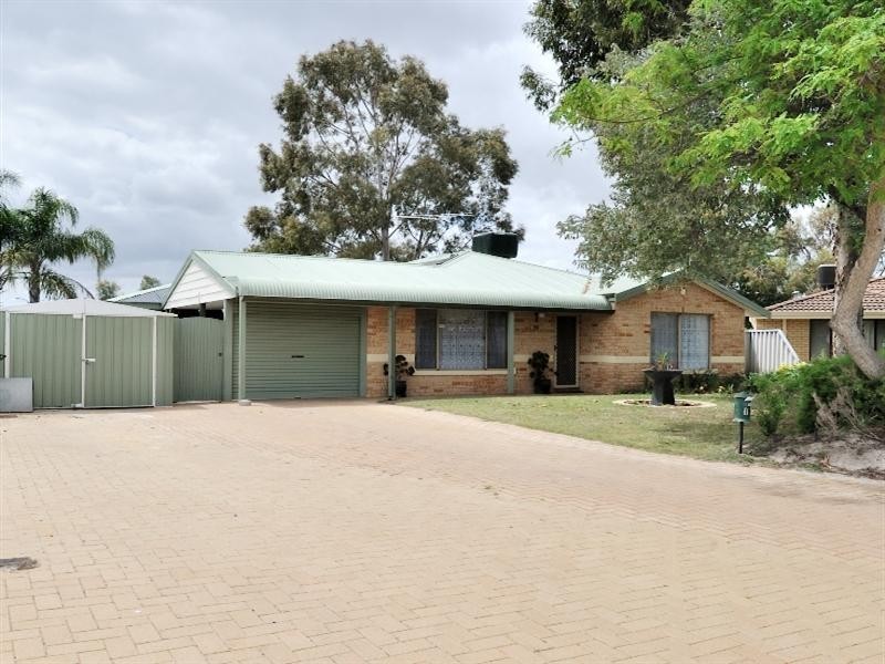 19 Nicholson Place, Ballajura WA 6066