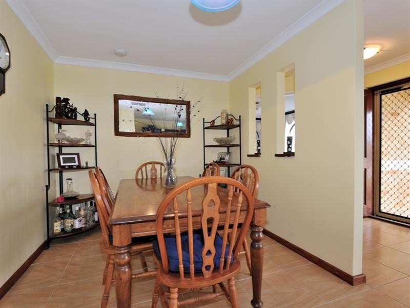 19 Nicholson Place, Ballajura WA 6066