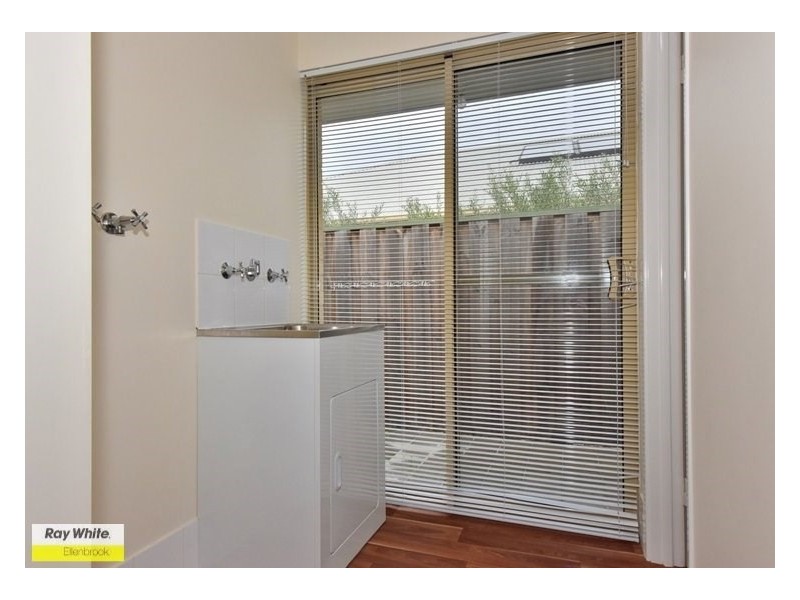 39 Banrock Drive, Ellenbrook WA 6069