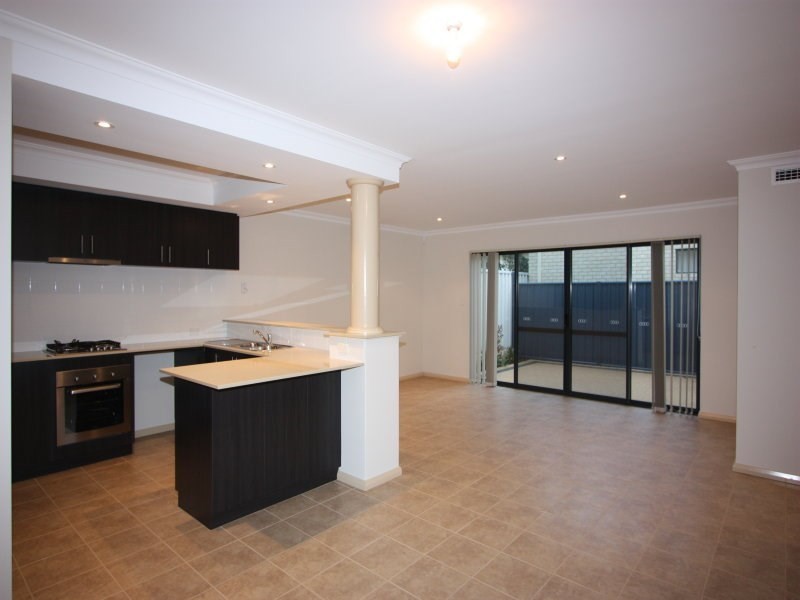 14c Chichester Street, Nollamara WA 6061