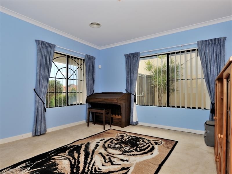 56 Ponte Vecchio Boulevard, Ellenbrook WA 6069