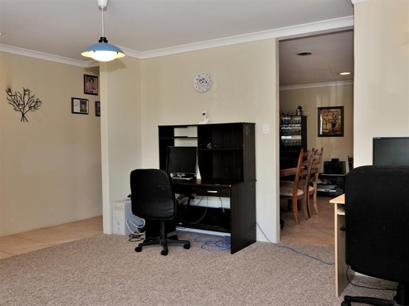 27 Wildflower Circle, Ellenbrook WA 6069