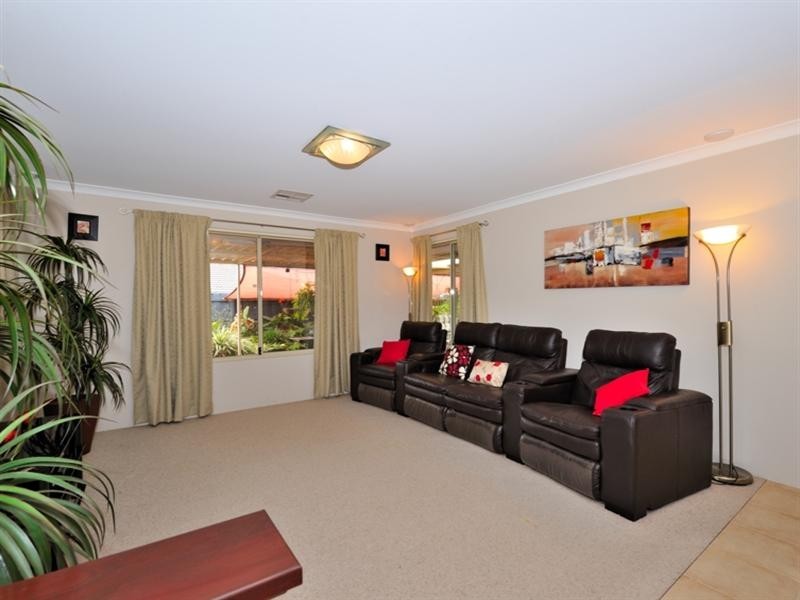 28 Brumby Avenue, Henley Brook WA 6055