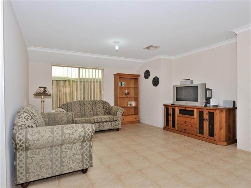 28 Brumby Avenue, Henley Brook WA 6055