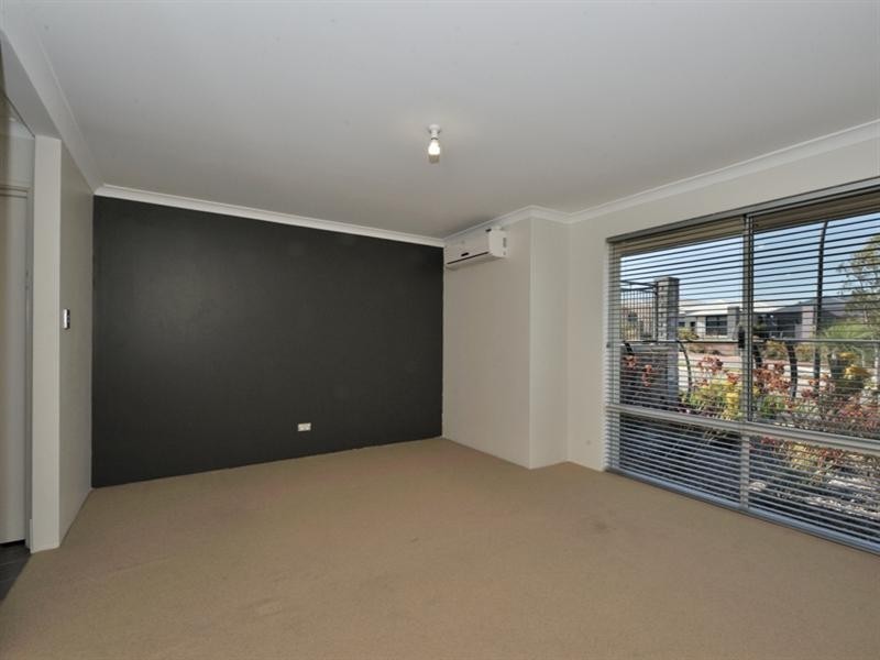 158 Elmridge Parkway, Ellenbrook WA 6069