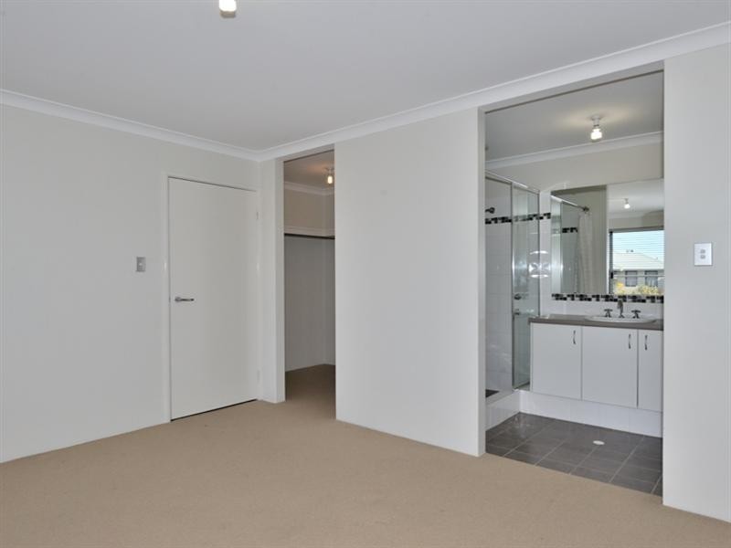 158 Elmridge Parkway, Ellenbrook WA 6069