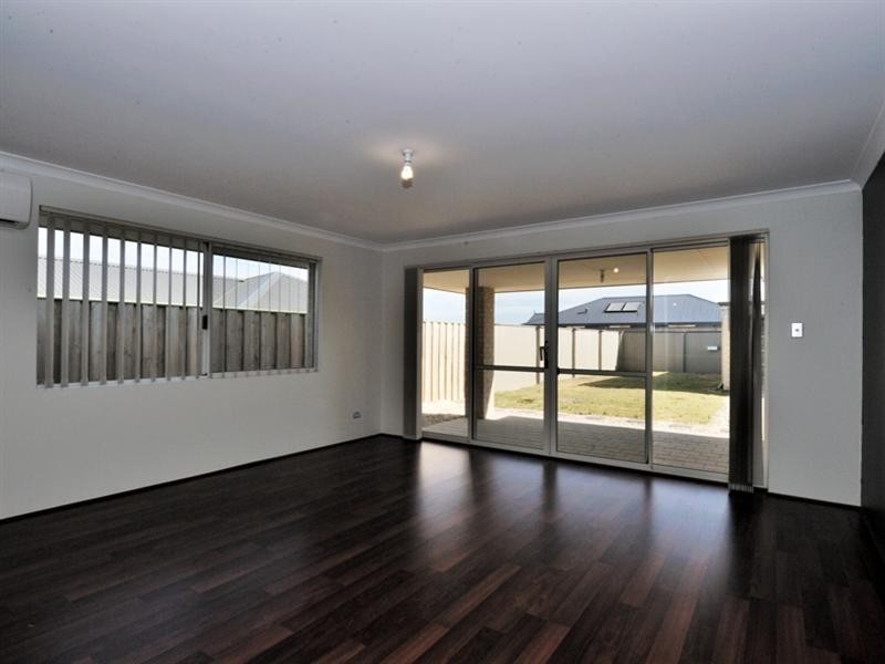 158 Elmridge Parkway, Ellenbrook WA 6069