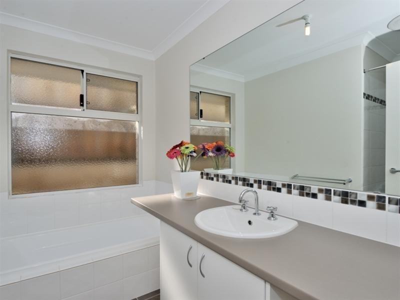 158 Elmridge Parkway, Ellenbrook WA 6069