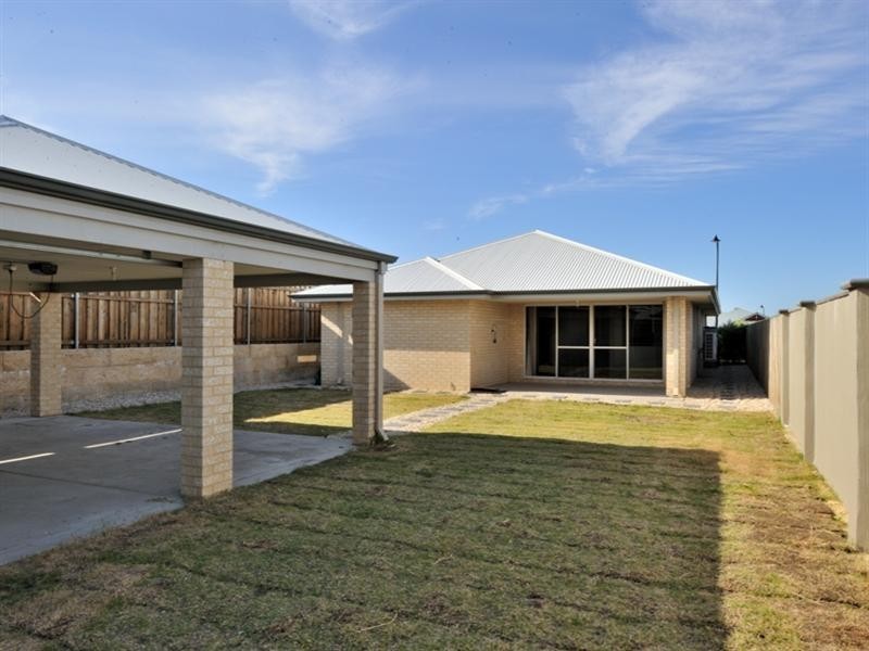 158 Elmridge Parkway, Ellenbrook WA 6069